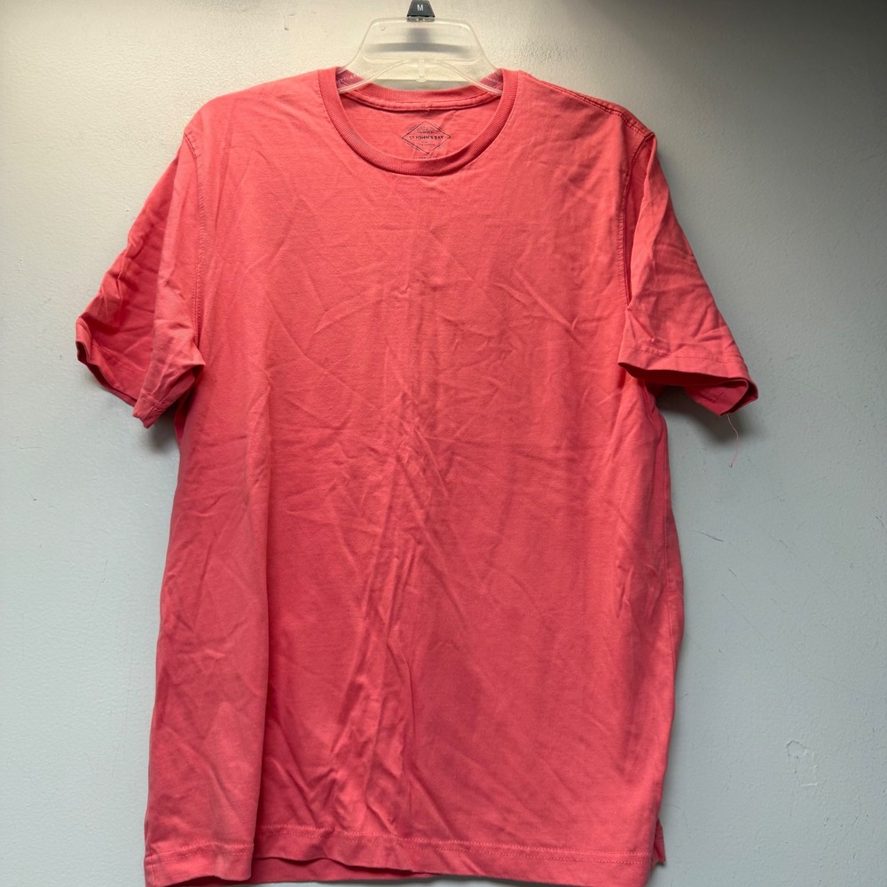 St. John's Bay Legacy Tee Mens Medium Pink Coral Excellent Short Sleeve Cotton